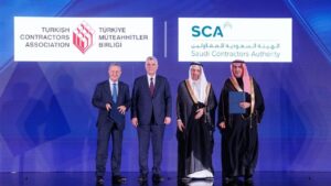 Suudi Arabistan'la ticaret hacmi hedefi 10 milyar dolar