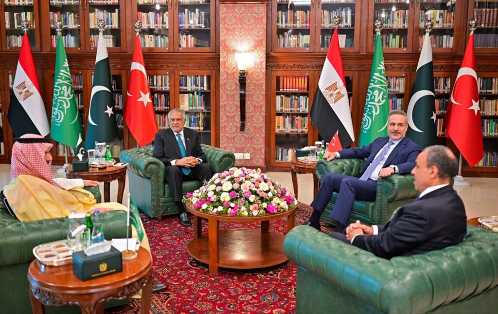 İslamabad’da Kritik Zirve