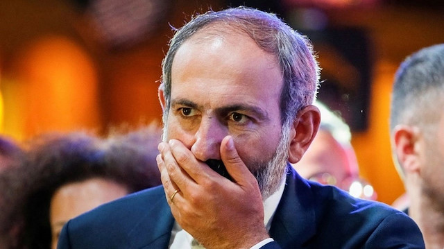 Ermenistan Başbakanı Paşinyan’a Kilisede Saldırı Girişimi Engellendi