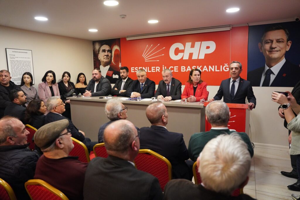 CHP Esenler Örgütünde Yoğun Gün