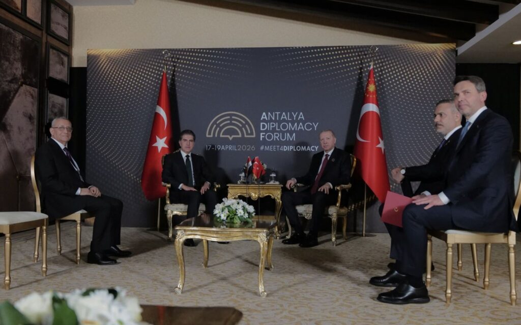 Erdoğan ve Neçirvan Barzani’den Antalya’da Kritik Görüşme