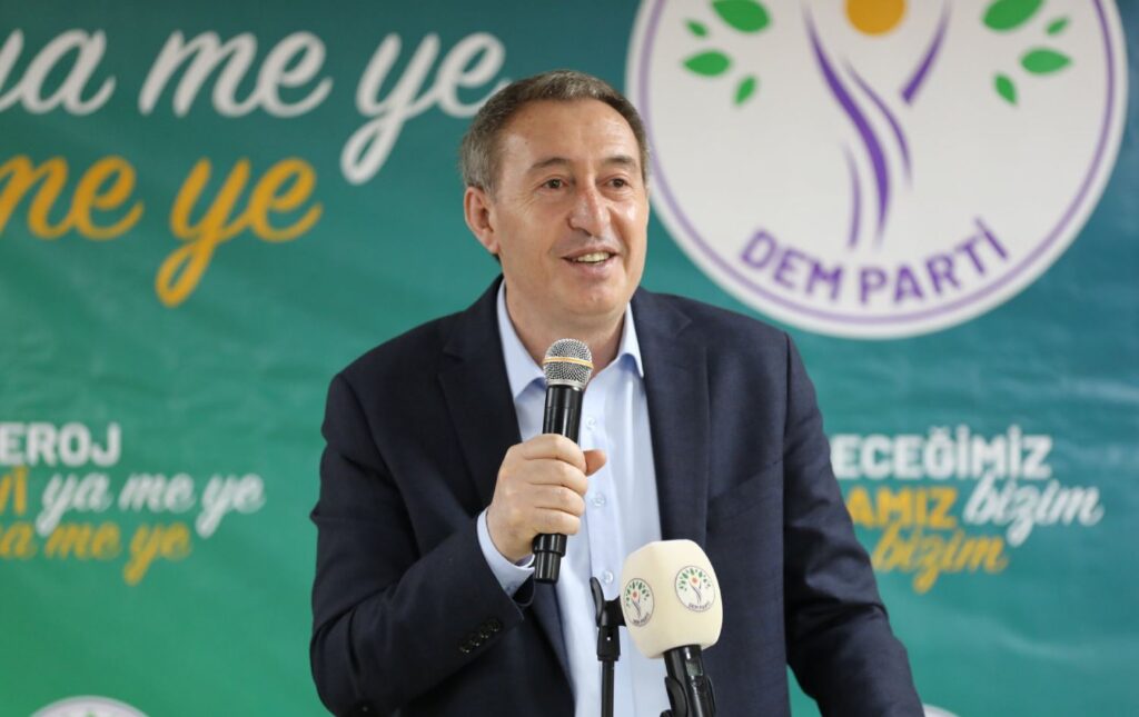 Tuncer Bakırhan’dan CHP’ye Erken Seçim Desteği: “En Doğal Hak!”