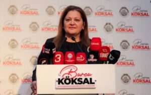 Burcu Köksal CHP’den İstifa Etti
