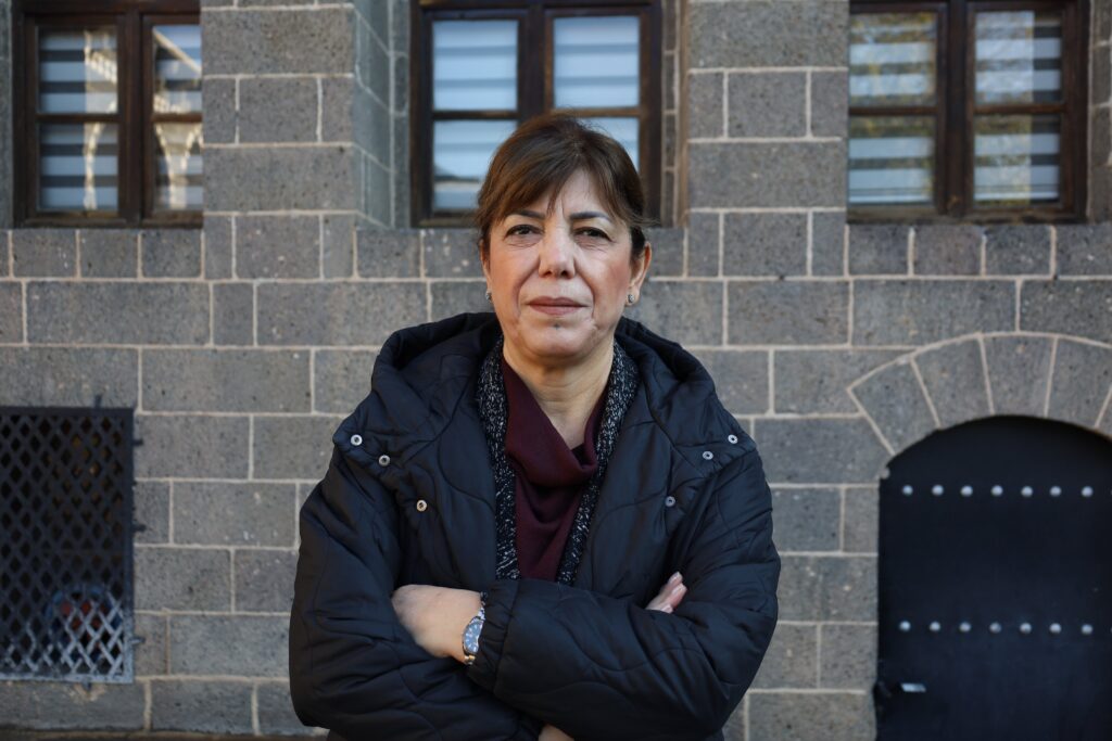 Meral Danış Beştaş: “CHP’ye Müdahale Demokratik Siyaseti Bitirir”