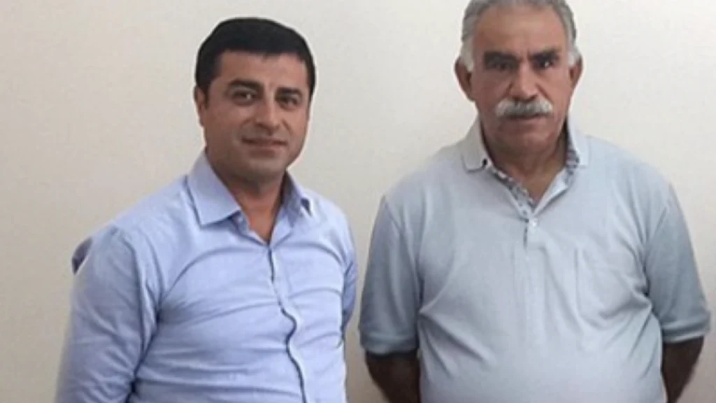 Encamên balkêş ên rapirsiya li ser Demîrtaş û Ocalan: Kî nûner e?