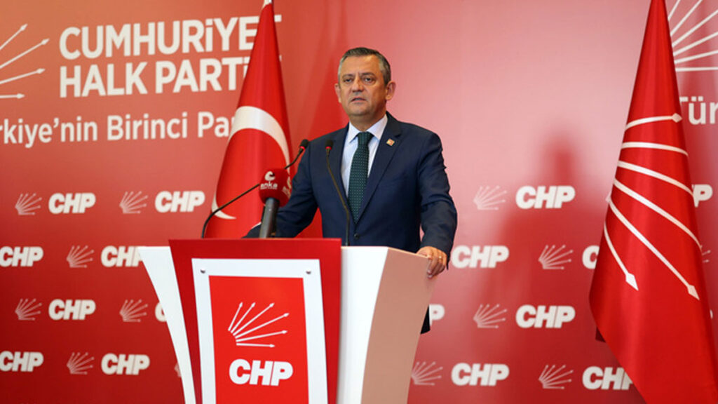 Özgür Özel: “Bugün Türk demokrasisi adına kara bir gün, bu darbeye teslim olmayacağız”