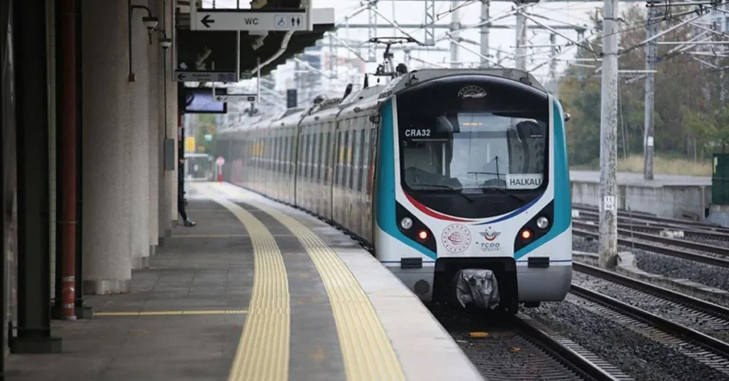 Marmaray’da gece seferleri 7 güne çıkıyor