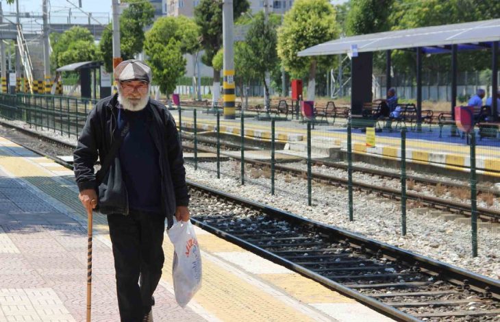 Kimyagerdi, Şirket Sahibi Oldu, Evsiz Kaldı: Yüzde 82 Engelli Ali Bektaş Trenlerde Yaşam Mücadelesi Veriyor