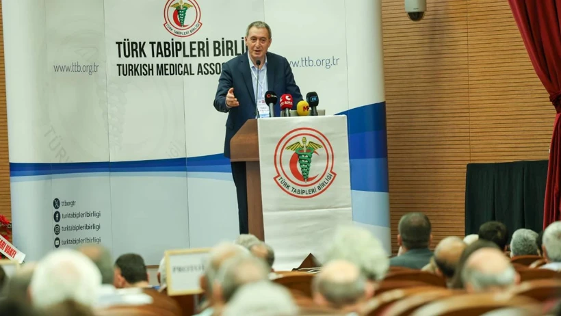TTB Kongresi’nde Bakırhan’dan Dikkat Çeken Mesaj: “Demokrasi ve Barış Mücadelesi Sürüyor”