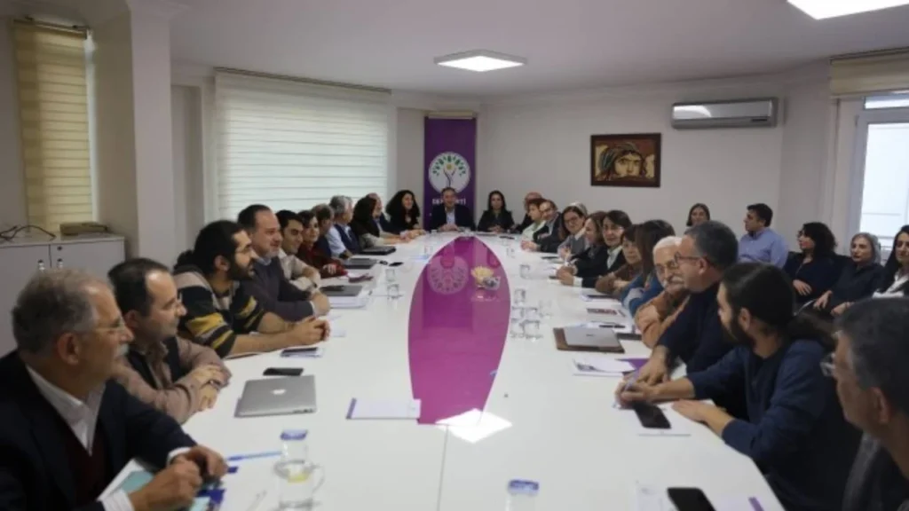 DEM Parti MYK toplandı: Gündemde barış süreci, kongre hazırlıkları ve Ortadoğu’daki gelişmeler