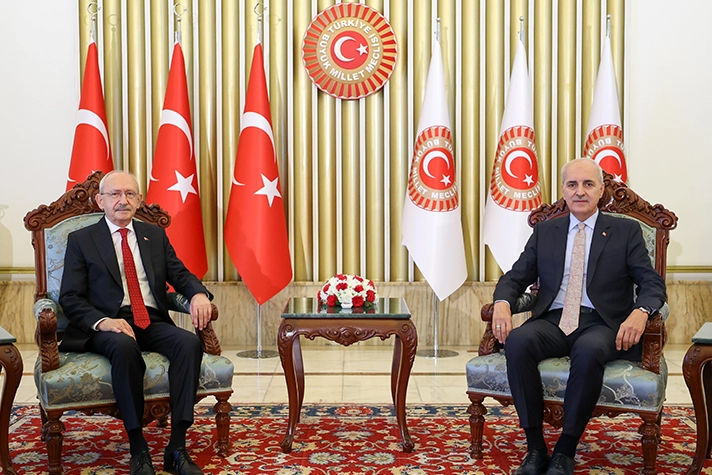Kılıçdaroğlu, Özgür Özel’in Yeni Parti Açıklamasının Ardından Numan Kurtulmuş ile Görüştü