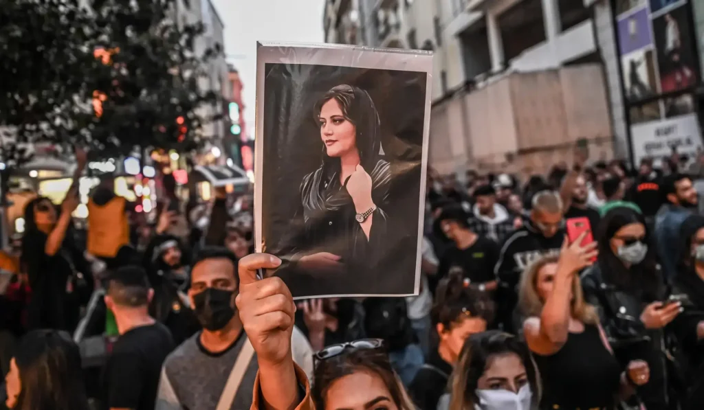 İran Güvenlik Güçlerinden Rojhilat’ta Baskın: 4 Gözaltı