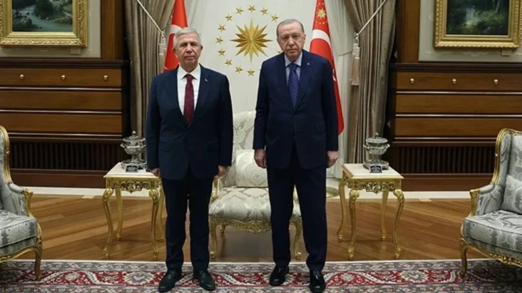 Erdoğan, Mansur Yavaş’ı Cumhurbaşkanlığı Külliyesi’nde kabul etti