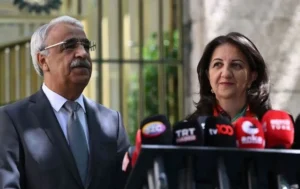 DEM Parti İmralı Heyeti, AK Parti Heyetiyle Görüştü