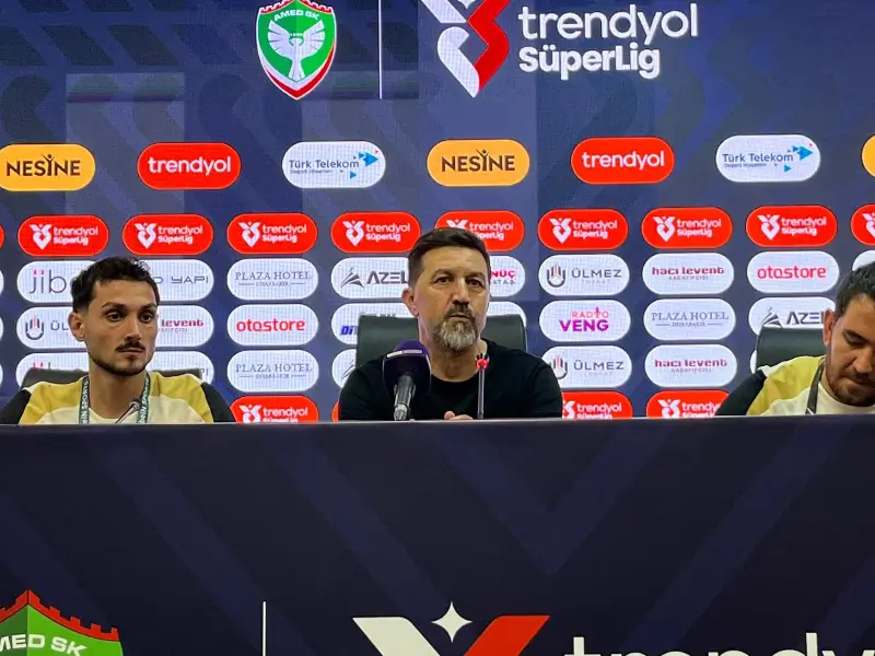 Besnik Hasi’den Amedspor Taraftarına Çağrı: “Mehmet Yeşil’e Destek Verin”