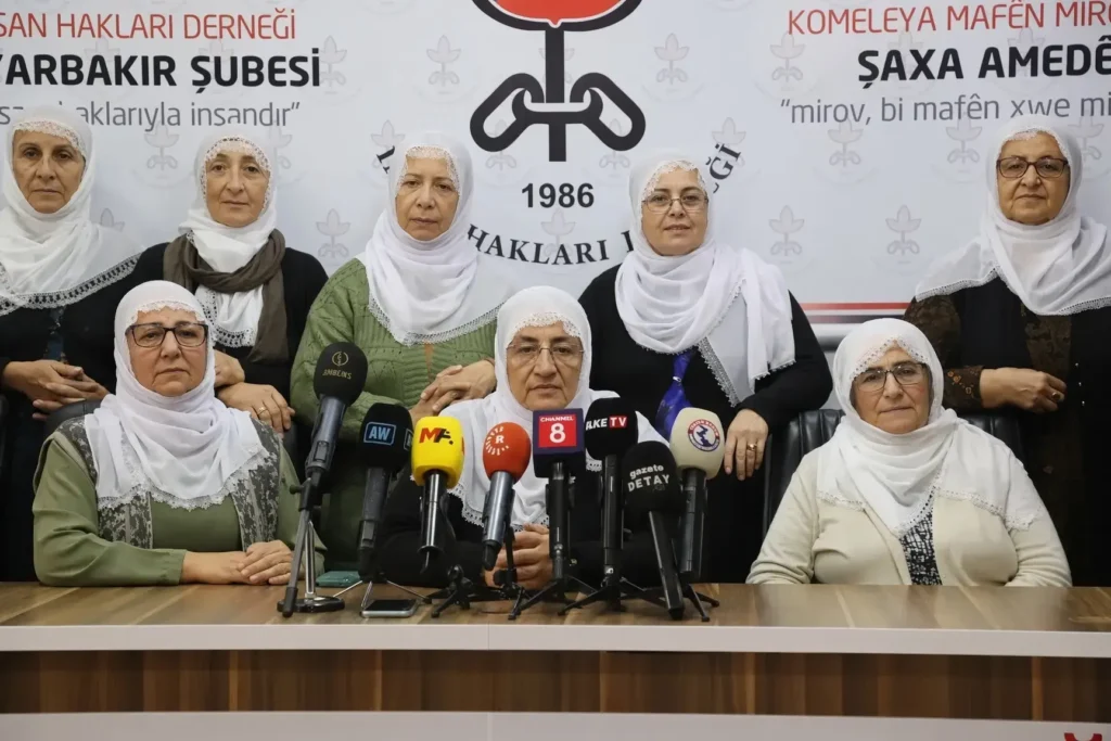 Barış Anneleri 1 Kasım’da Ankara’da “Barış Nöbeti” başlatacak