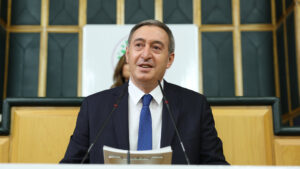 Tuncer Bakırhan’dan süreç mesajı: “Koordinasyon Kurulu bir an evvel Öcalan’ın koordinatörlüğünde çalışmalı”