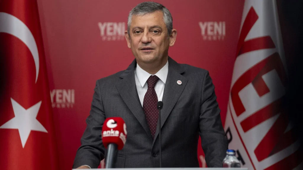 Özel’den yeni dönem mesajı: “Kadrolarımızı sokakta, meydanda, tarlada göreceksiniz”