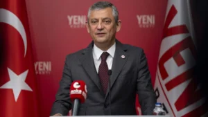 Özel’den yeni dönem mesajı: “Kadrolarımızı sokakta, meydanda, tarlada göreceksiniz”