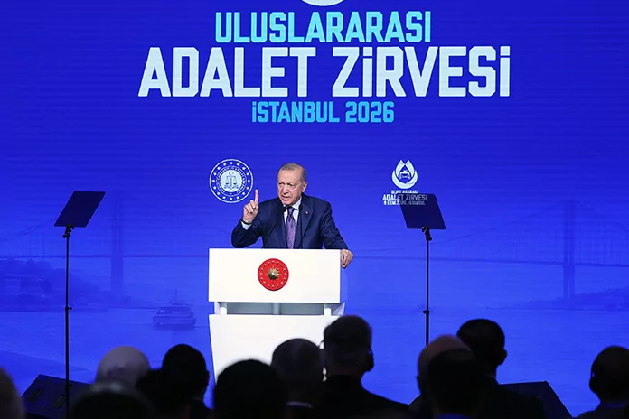 Cumhurbaşkanı Erdoğan’dan uluslararası zirvede ‘adil dünya’ vurgusu